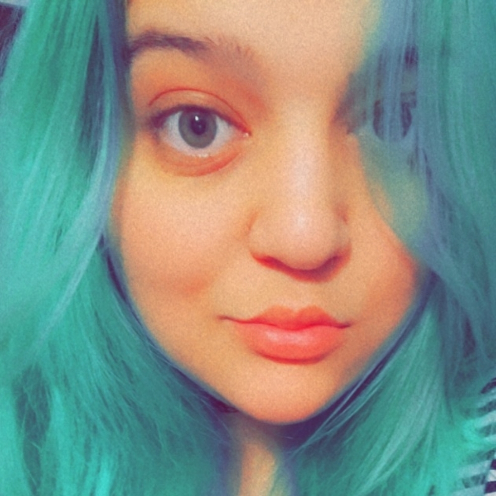 Meet your Posher, Nayda